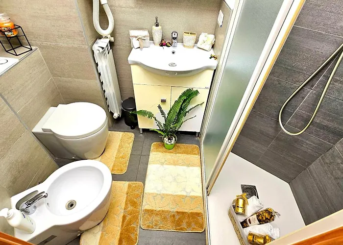 לינה וארוחת בוקר A Casa Simpatia Centro רומא